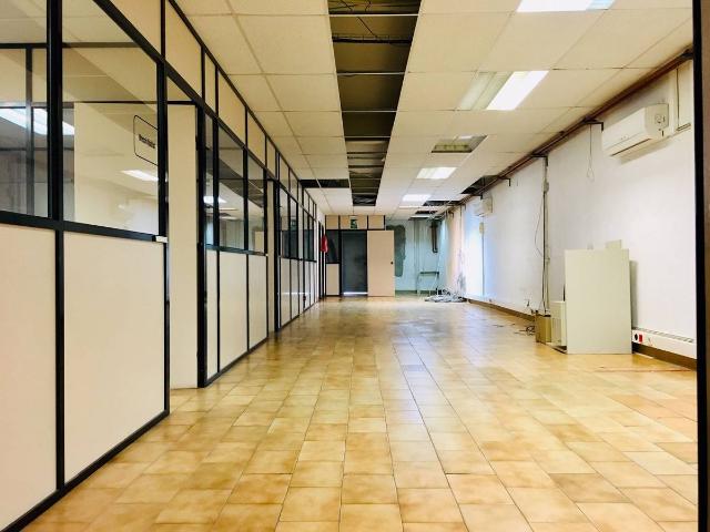 Local comercial en Alquiler en Corbera de Llobregat