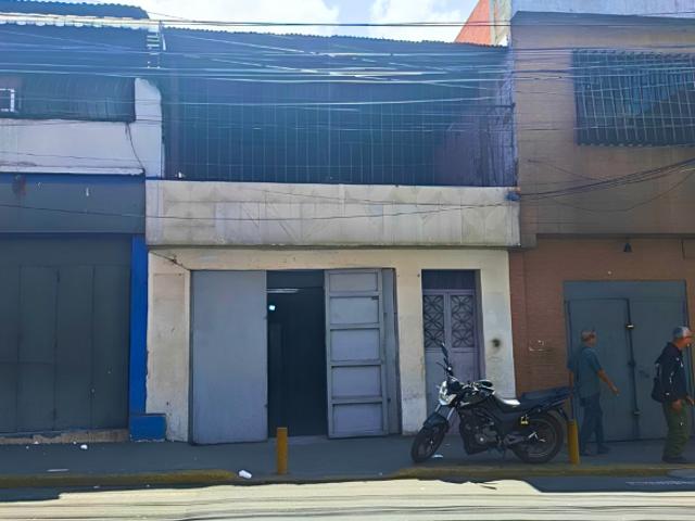 LOCAL COMERCIAL EN ALQUILER EN CATIA