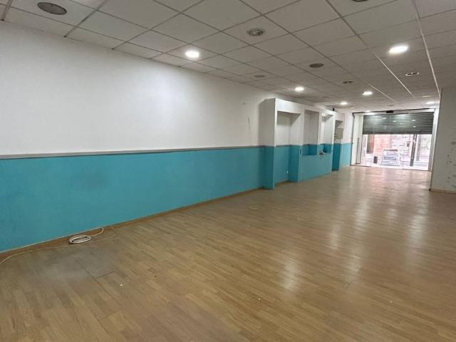 Local comercial en Alquiler en Ca n'Aurell