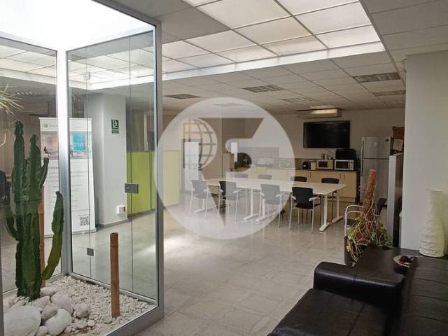 Local comercial en Alquiler en Ca n'Aurell