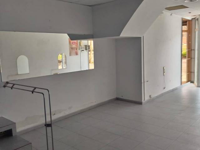 Local comercial en Alquiler en Ca n'Aurell