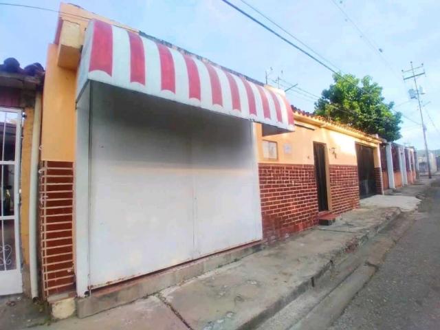 Local comercial en Alquiler en Cabudare Lara YG 10030437