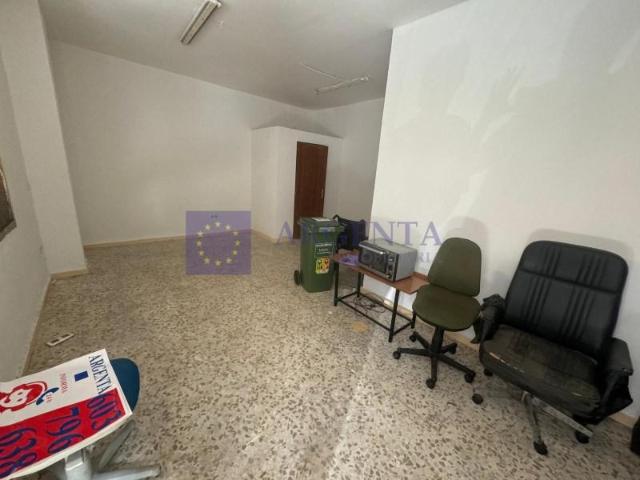 Local comercial en alquiler en Cáceres