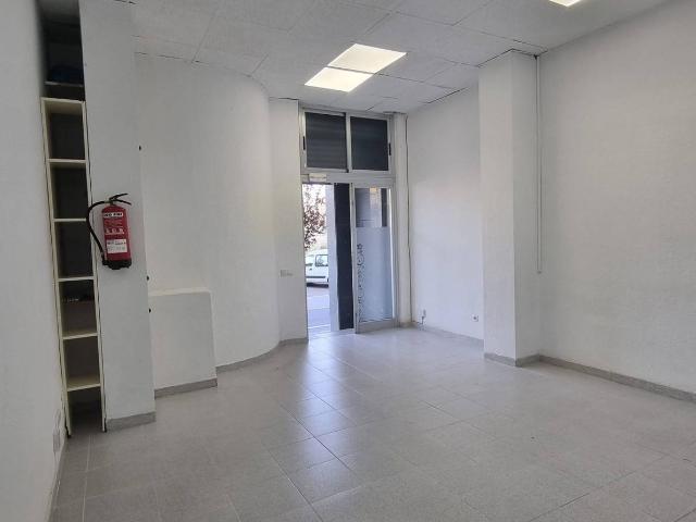 Local comercial en Alquiler en Calafell Platja
