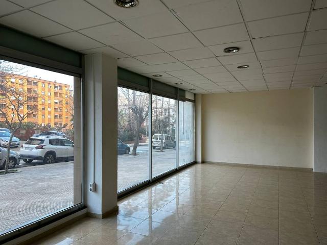 Local comercial en Alquiler en Calella