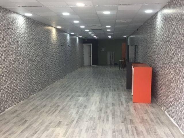 Local comercial en Alquiler en Calella
