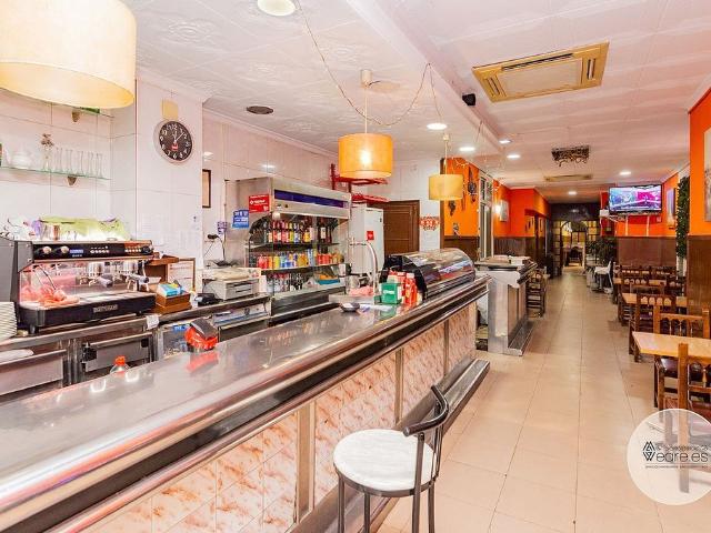 Local comercial en alquiler en calle Gran Via de Les Corts Catalanes, Barcelona, de 200 m² 7 habitaciones por 3.000