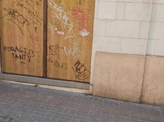 Local comercial en alquiler en calle Gran de Gràcia, Barcelona, de 110 m² 4 habitaciones por 2.400