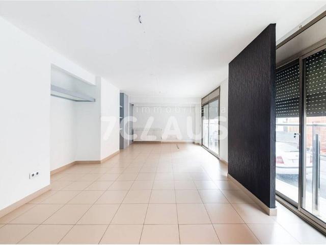 Local comercial en alquiler en calle Doctor Molines, Andorra la Vella, de 95 m² por 2.500