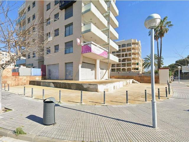 Local comercial en alquiler en calle D'amadeu Vives, Vila Seca, de 274 m² 1 habitación por 1.500