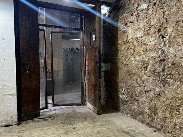 Local comercial en alquiler en calle De Corretger, Barcelona, de 40 m² 1 habitación por 1.000