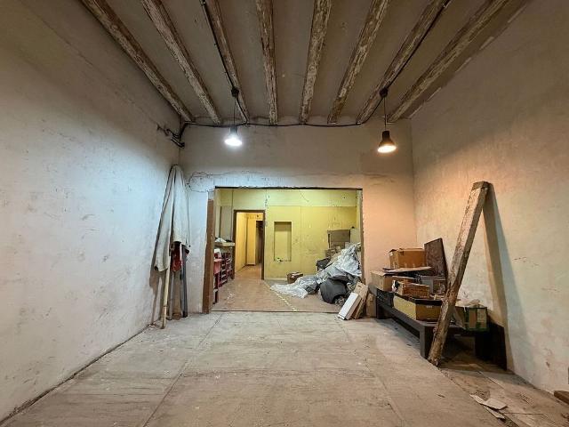 Local comercial en alquiler en calle De Bailèn, Barcelona, de 94 m² 1 habitación por 1.400