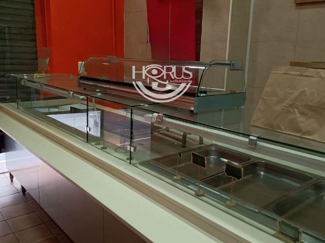 Local comercial en alquiler en calle De Blai, Barcelona, de 80 m² 2 habitaciones por 1.700