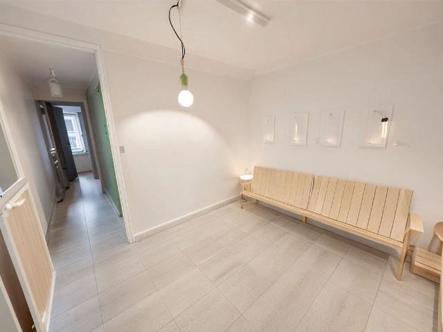 Local comercial en alquiler en calle De Floridablanca, Barcelona, de 88 m² 6 habitaciones por 950