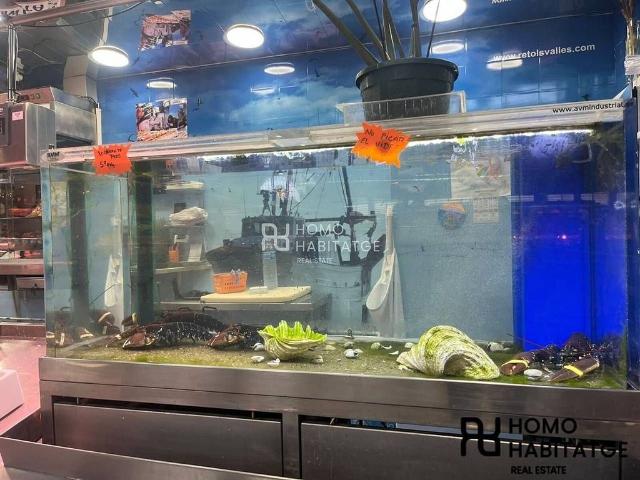 Local comercial en alquiler en calle De Jovellanos, Sabadell, de 65 m² por 400