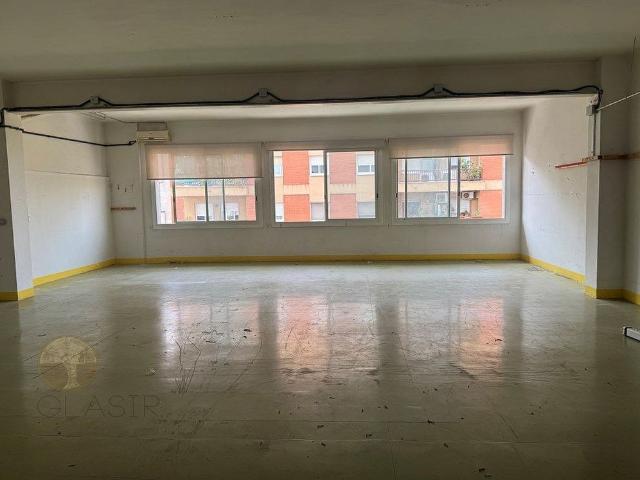 Local comercial en alquiler en calle De Joan D'àustria, Barcelona, de 168 m² por 1.600