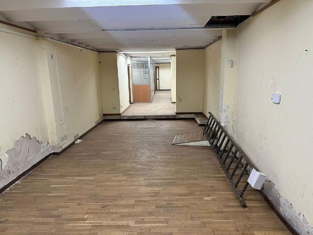Local comercial en alquiler en calle De la Concòrdia, Barcelona, de 506 m² por 2.500