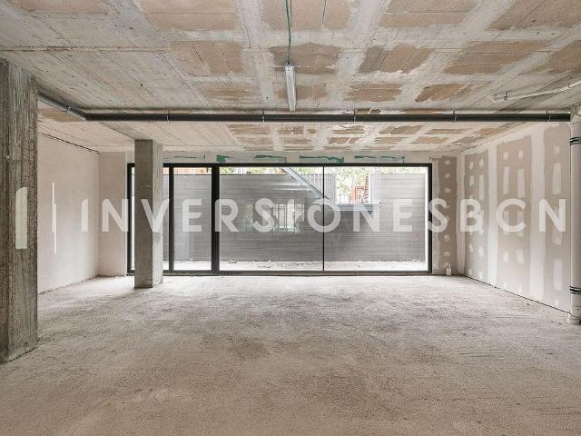 Local comercial en alquiler en calle De la Diputació, Barcelona, de 435 m² por 5.811