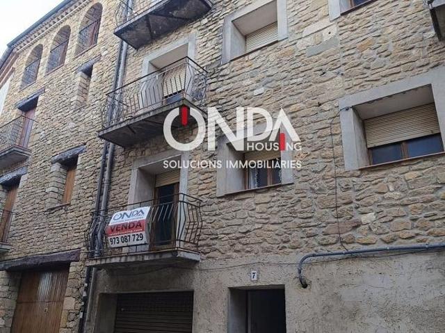 Local comercial en alquiler en calle De la Font, Àger, de 138 m² por 490