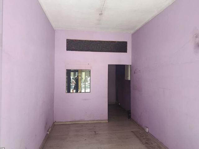 Local comercial en alquiler en calle De la Indústria, Barcelona, de 26 m² 1 habitación por 900