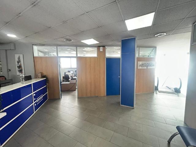 Local comercial en alquiler en calle De la Salut, Blanes, de 363 m² 7 habitaciones por 3.300