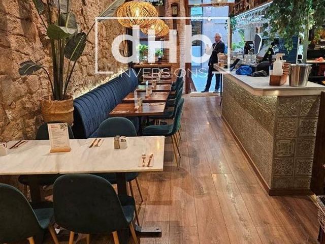 Local comercial en alquiler en calle De la Pescateria, Barcelona, de 90 m² por 2.300
