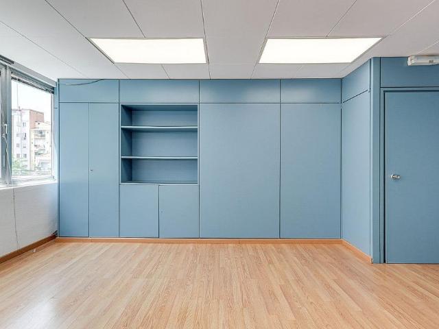 Local comercial en alquiler en calle De la Riera de Sant Miquel, Barcelona, de 97 m² por 1.500