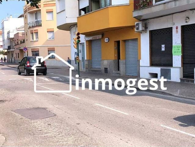 Local comercial en alquiler en carretera De Taialà, Girona, de 30 m² por 400