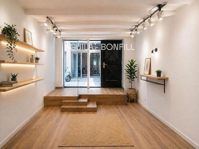Local comercial en alquiler en calle De Muntaner, Barcelona, de 45 m² por 900
