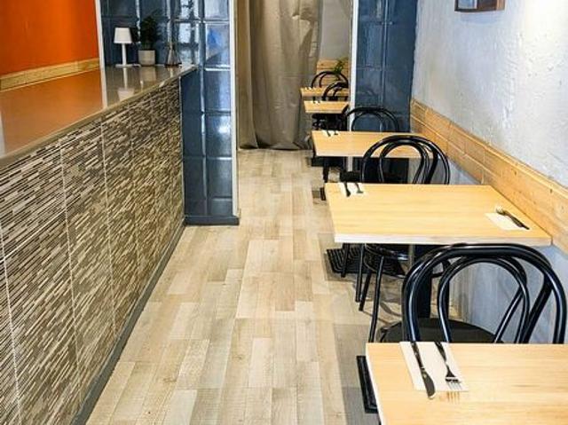 Local comercial en alquiler en calle De Nicaragua, Barcelona, de 60 m² 3 habitaciones por 700