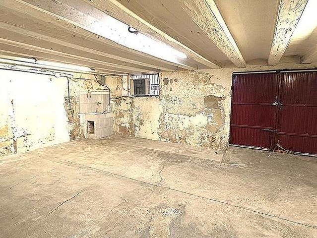 Local comercial en alquiler en calle De Sagunt, Barcelona, de 36 m² 1 habitación por 350