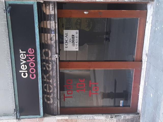 Local comercial en alquiler en calle De Sant Vicenç, Barcelona, de 60 m² 2 habitaciones por 950
