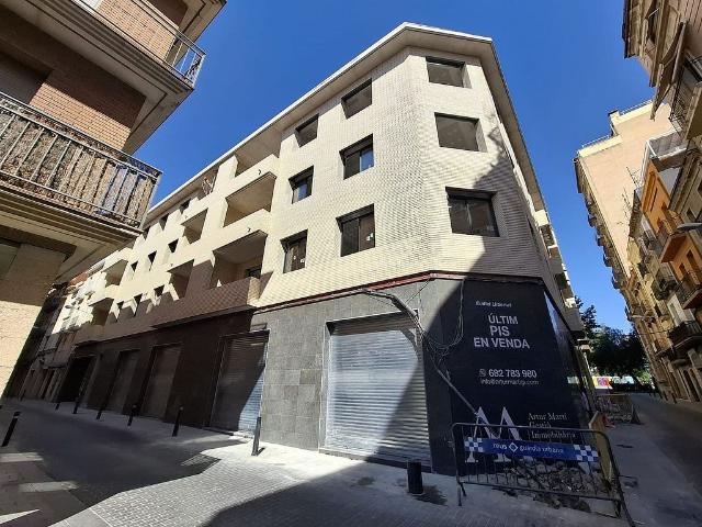 Local comercial en alquiler en calle De Sant Vicenç, Reus, de 250 m² 1 habitación por 2.500