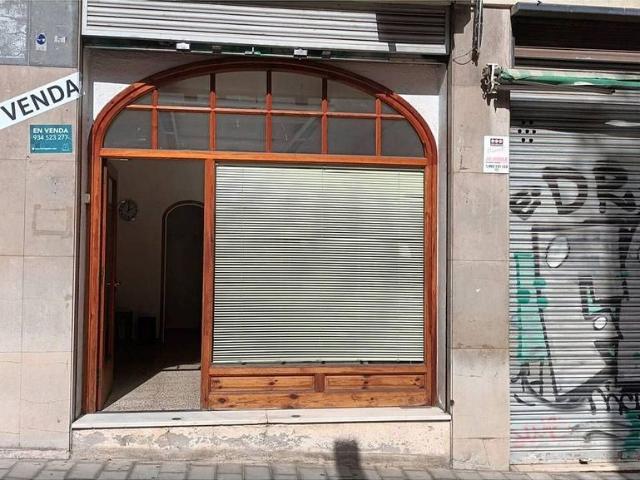 Local comercial en alquiler en calle De Sant Eusebi, Barcelona, de 24 m² por 125.000