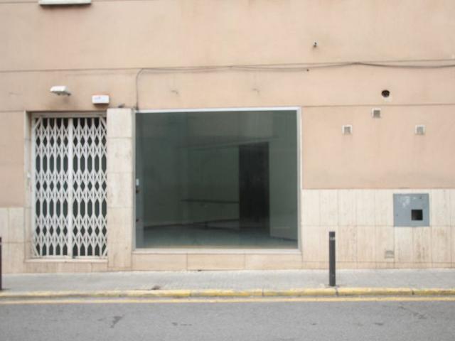 Local comercial en alquiler en calle De Santa Anna, Santa Coloma de Gramanet, de 60 m² 3 habitaciones por 780