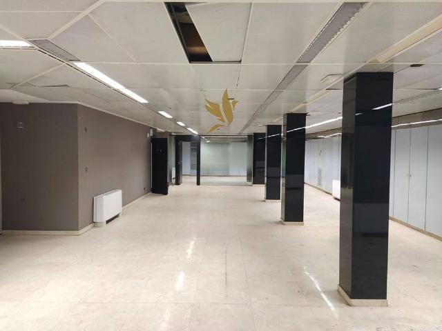 Local comercial en alquiler en calle De Ravella, Barcelona, de 1.005 m² por 6.788