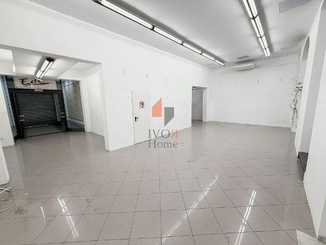 Local comercial en alquiler en calle De Trafalgar, Barcelona, de 568 m² 5 habitaciones por 5.000