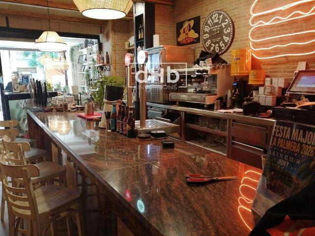 Local comercial en alquiler en calle Del Maresme, Barcelona, de 175 m² por 1.700