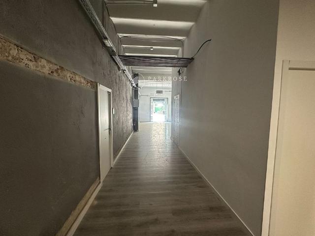 Local comercial en alquiler en calle Del Comte D'urgell, Barcelona, de 173 m² por 2.850