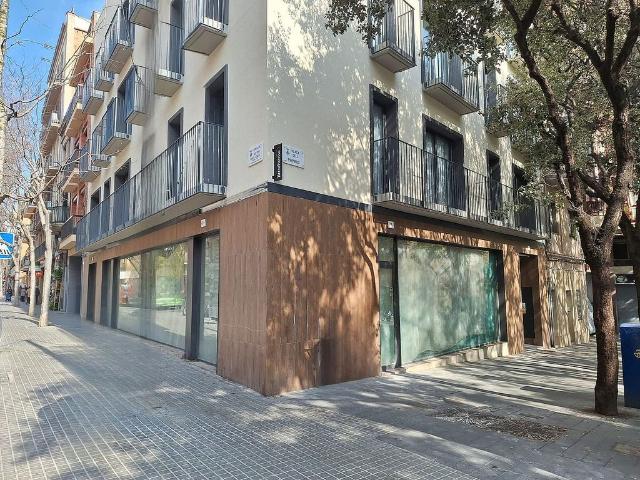 Local comercial en alquiler en calle Del Doctor Martí Julià, Hospitalet de Llobregat, L´, de 322 m² 2 habitaciones por 2.700