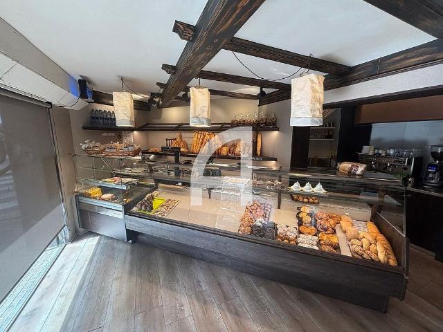 Local comercial en alquiler en calle Del Germà Joaquim, Terrassa, de 45 m² por 600