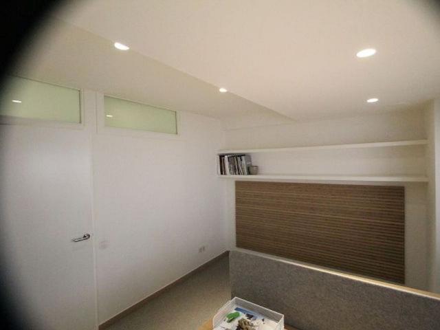 Local comercial en alquiler en calle Del Rosari, Barcelona, de 96 m² 4 habitaciones por 1.350