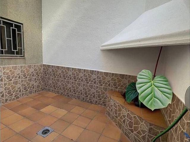 Local comercial en alquiler en calle Del Torrent, Cerdanyola del Vallès, de 174 m² por 800