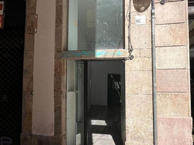Local comercial en alquiler en calle D'elisabets, Barcelona, de 26 m² 1 habitación por 1.200