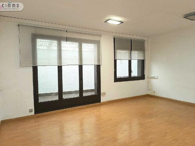 Local comercial en alquiler en calle Dels Madrazo, Barcelona, de 68 m² 3 habitaciones por 750