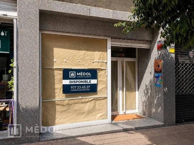 Local comercial en alquiler en calle Emperador August, Tarragona, de 150 m² por 850