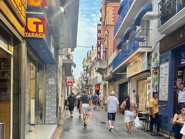 Local comercial en alquiler en calle Jesús, Sitges, de 39 m² por 1.950