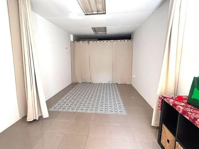 Local comercial en alquiler en calle Los Pavos, Blanes, de 47 m² 2 habitaciones por 325