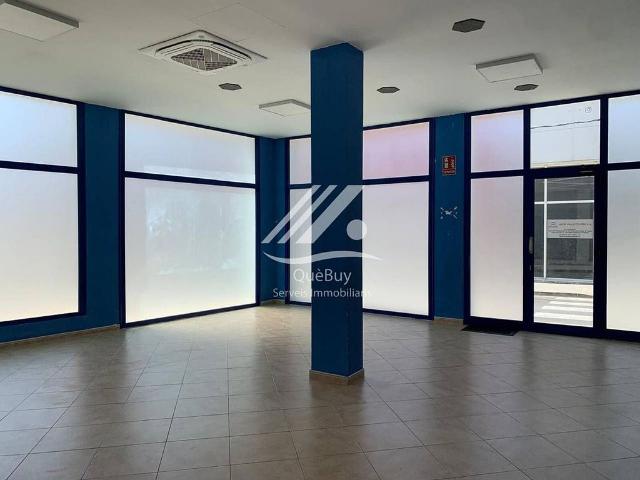 Local comercial en alquiler en calle Mossèn Martí, Valls, de 70 m² por 450