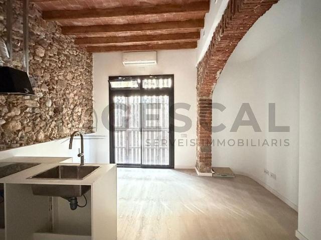 Local comercial en alquiler en calle Major, Caldes de Montbui, de 42 m² 2 habitaciones por 576